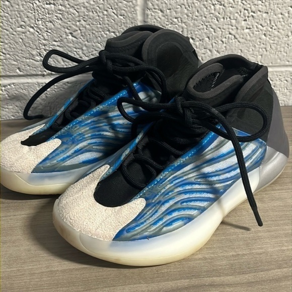 Yeezy Other - Adidas Yeezy Quantum‎ Frozen Blue youth size 5